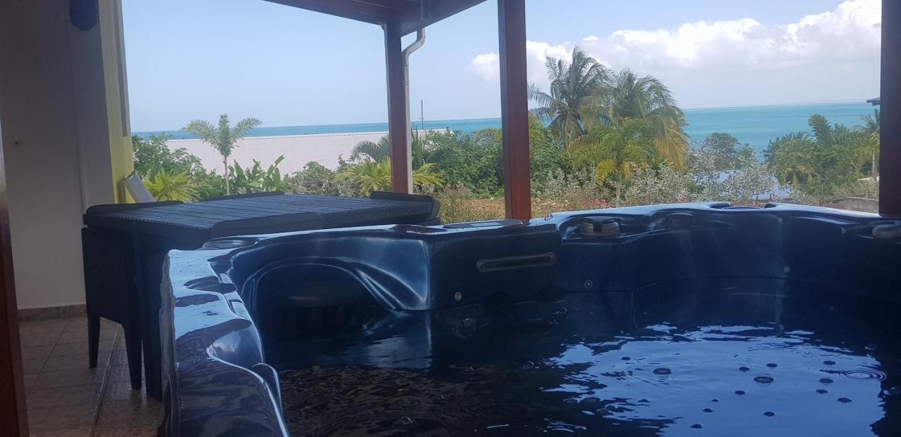 L'Alizee & Spa Jacuzzi Privatif Haut De Gamme Sainte-Rose Exterior foto